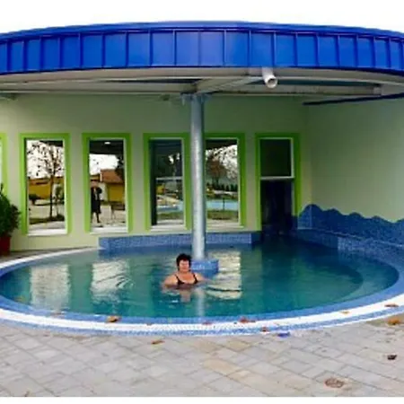 Apartment Aqua Fahaz